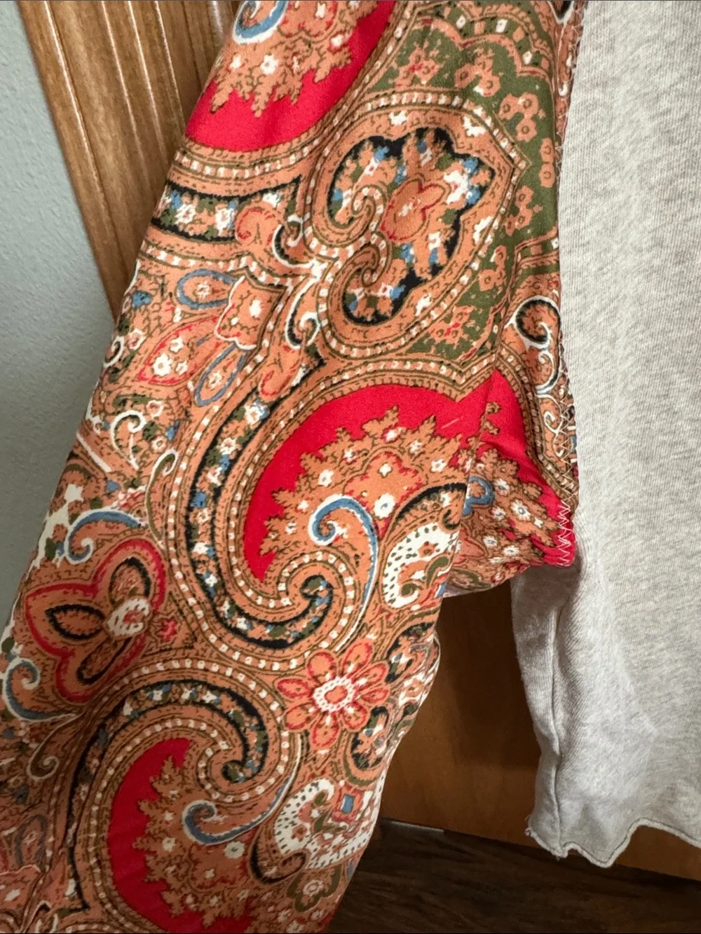 Free People Neutral Crewneck with Red Paisley & Black Floral Sleeves